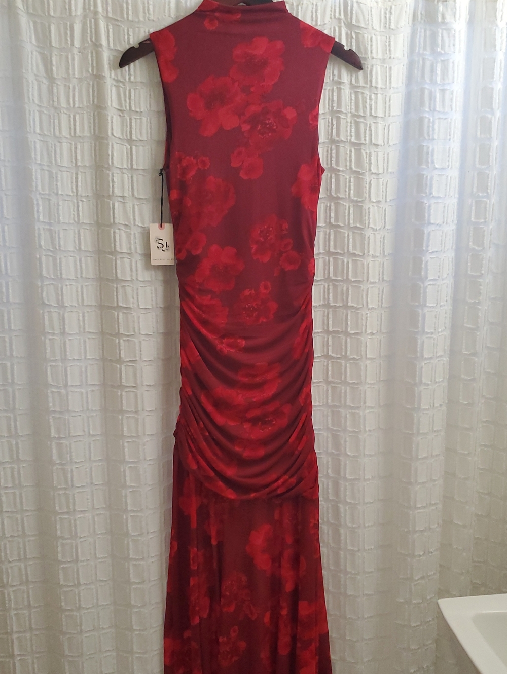 Sincerely Jules Red Floral Sleeveless Maxi Dress